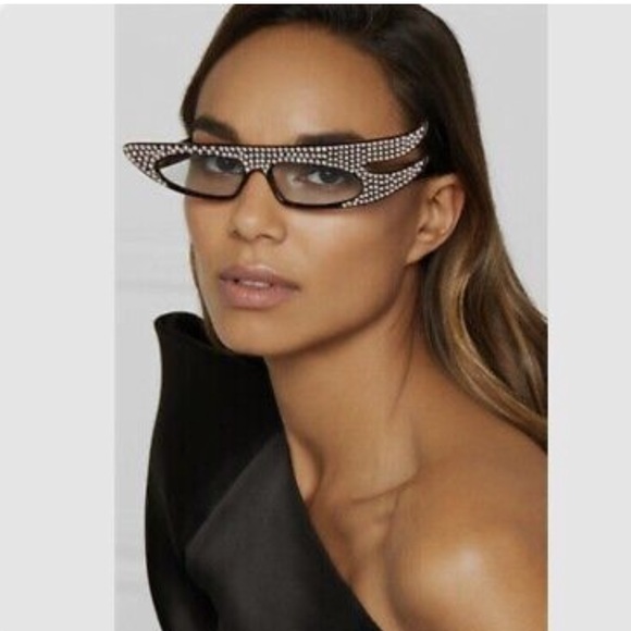 Gucci sunglasses - Picture 1 of 6